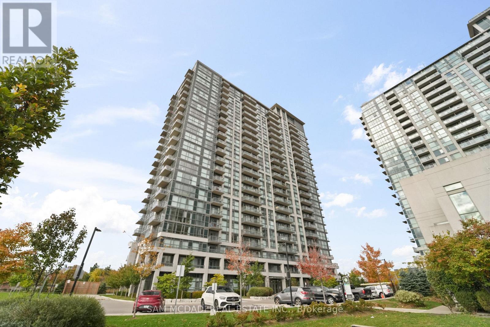 207 349 Rathburn Rd W, Mississauga, ON L5B 0G9