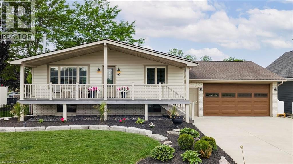 49 Gill Rd Rd, Lambton Shores, ON N0M 1T0