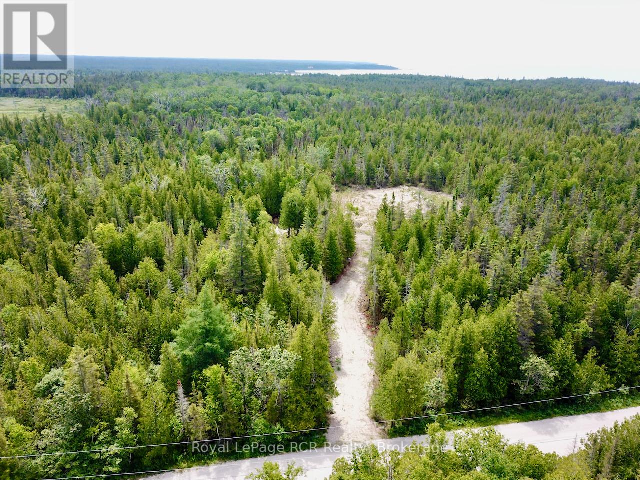 104 Little Pine Dr, Northern Bruce Peninsula, ON N0H 1W0