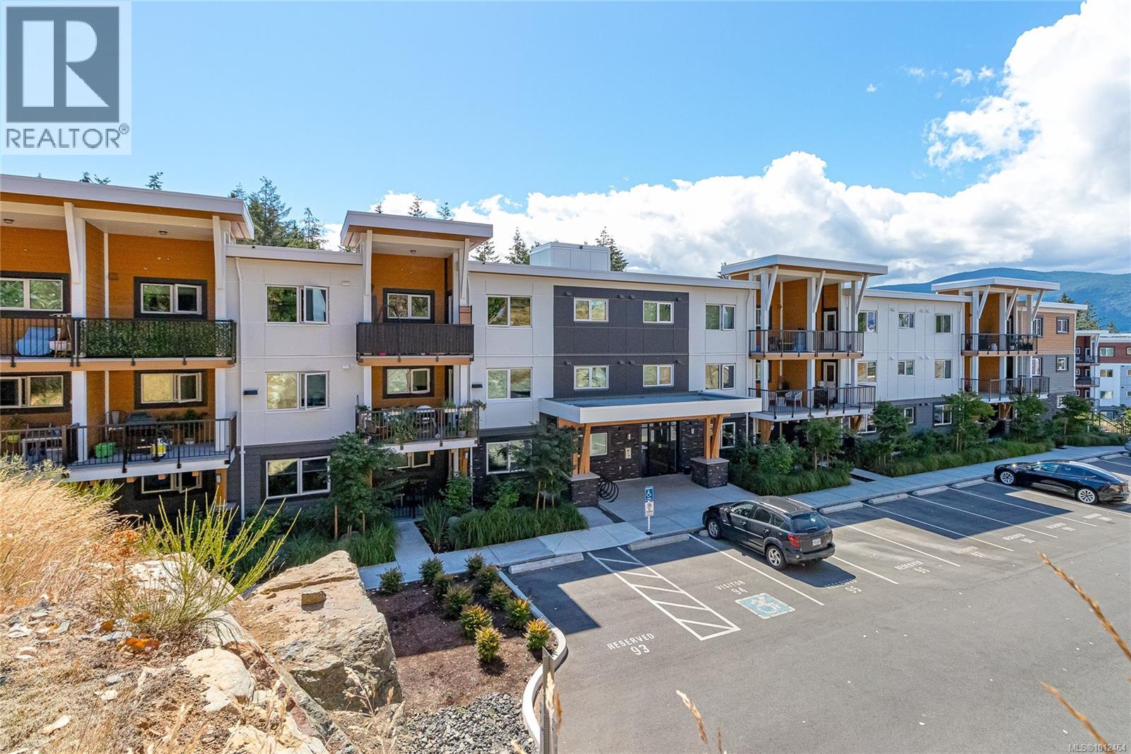 4820 Cedar Ridge Pl N Unit 106 Pl, Nanaimo, BC V9T 0M7