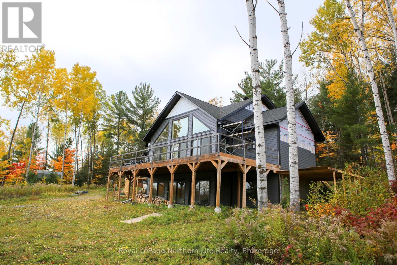 429 Fox Run Dr, Temagami, ON P0H 2H0
