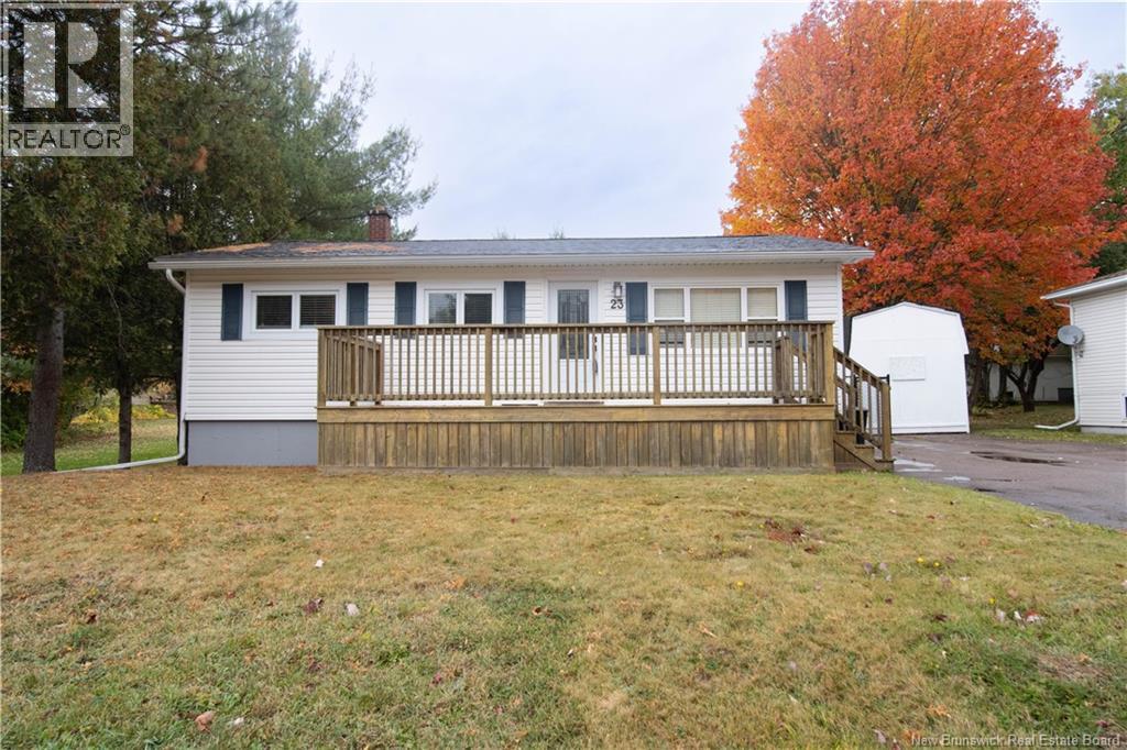 23 Belfast St, Riverview, NB E1B 3E9