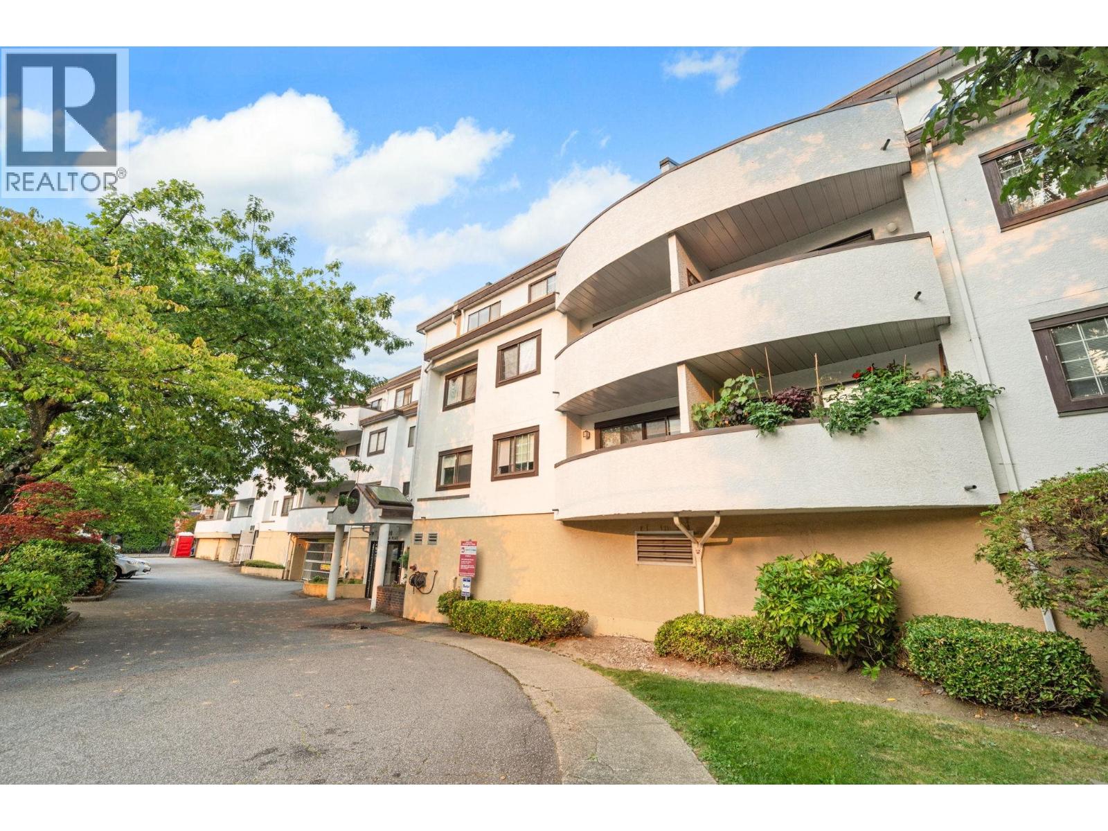 7480 St Albans Road Unit 330, Richmond, BC V6Y 2K6