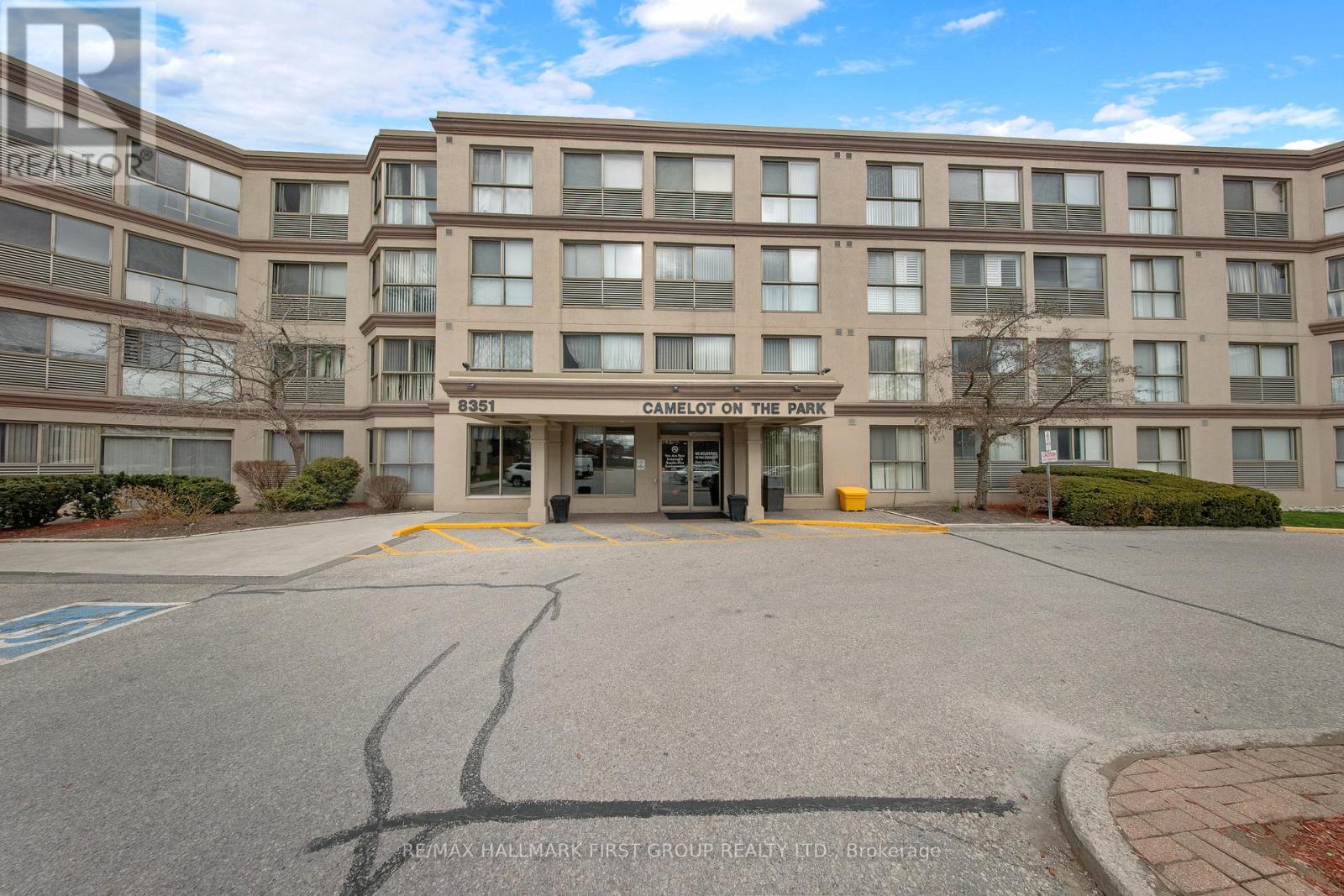 218 8351 Mclaughlin Rd S, Brampton, ON L6Y 4H8