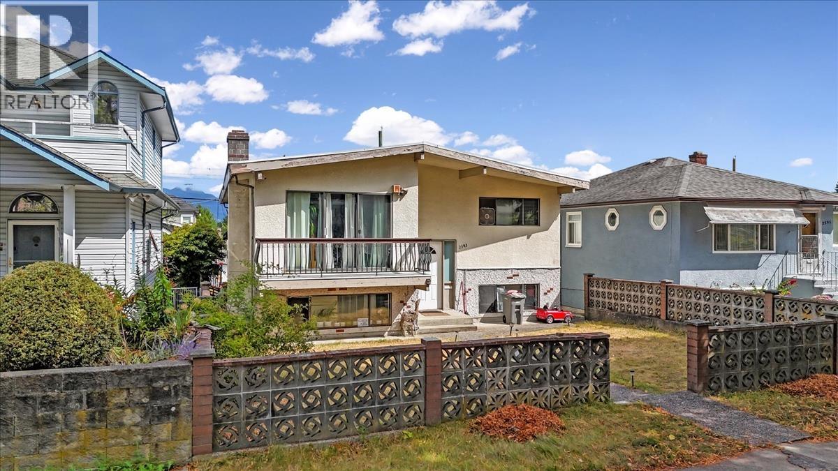 2593 E 25th Ave, Vancouver, BC V5R 1H2