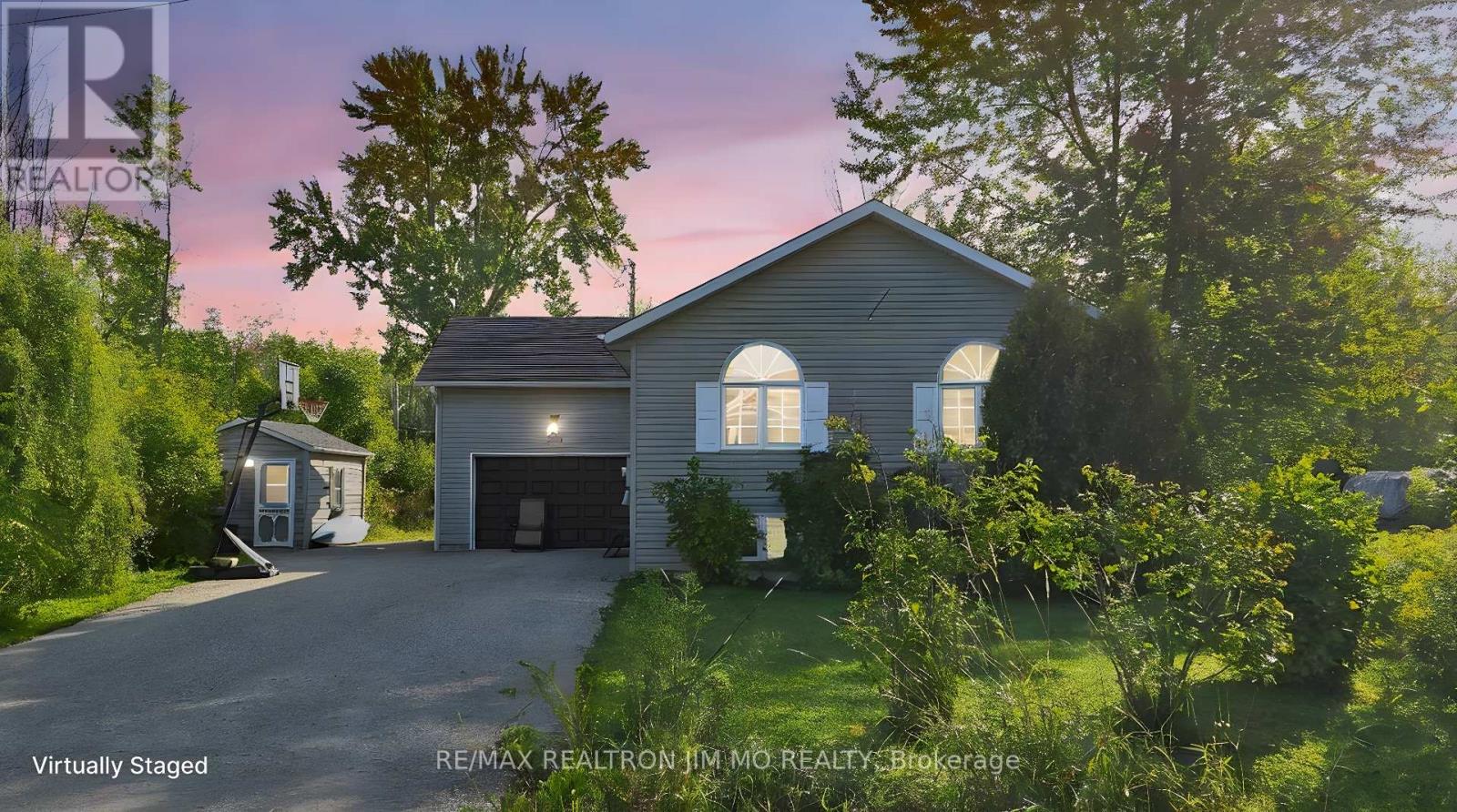 751 Sedore Ave, Georgina, ON L0E 1S0