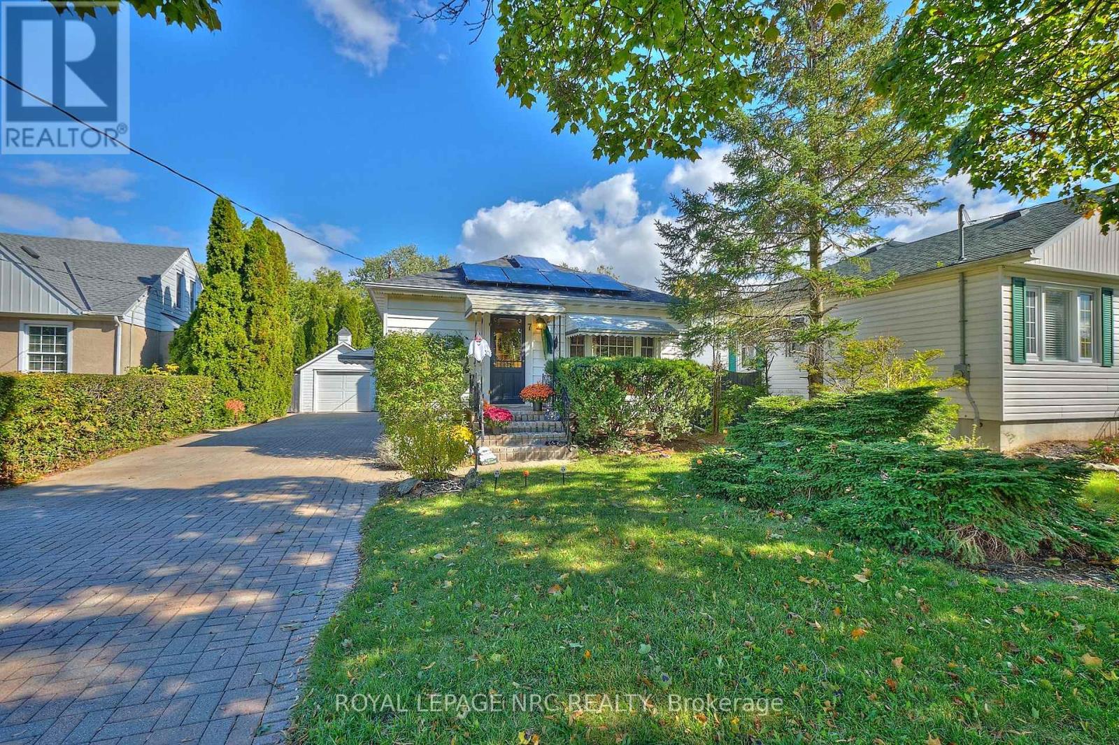 7 Hallcrest Ave, St. Catharines Vinelinwell, ON L2N 1V4