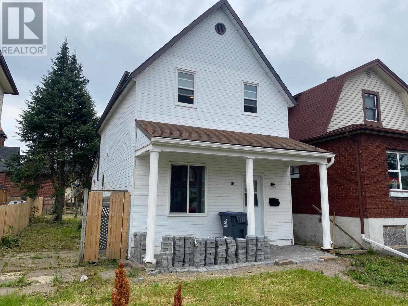 536 Catherine St, Thunder Bay, ON P7E 1L1 MLS TB242105 Houseful