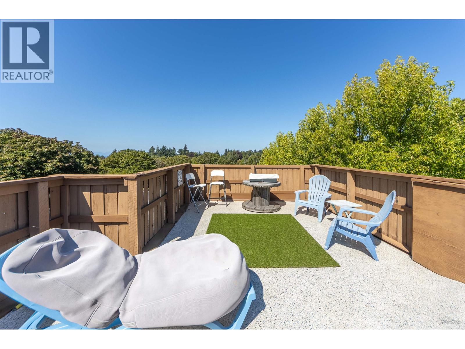 2141 W 47th Ave, Vancouver, BC V6M 2M6