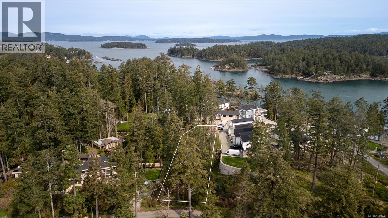 2452 Tryon Rd, North Saanich, BC V8L 5H8