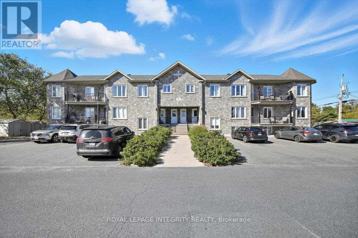 1 46 Cambridge St, The Nation, ON K0A 2M0