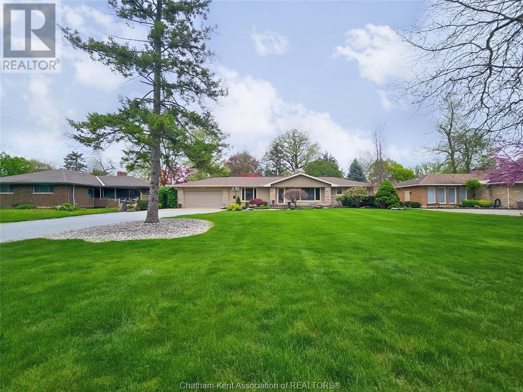 85 Lynnwood Dr, Chatham-Kent, ON N7M 5J4