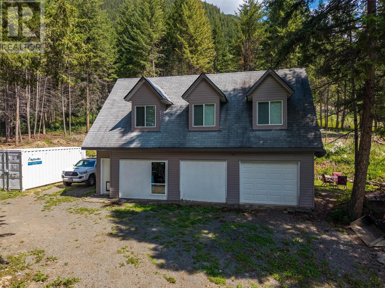 3744 Glengrove Rd, Barriere, BC V0E 2E0