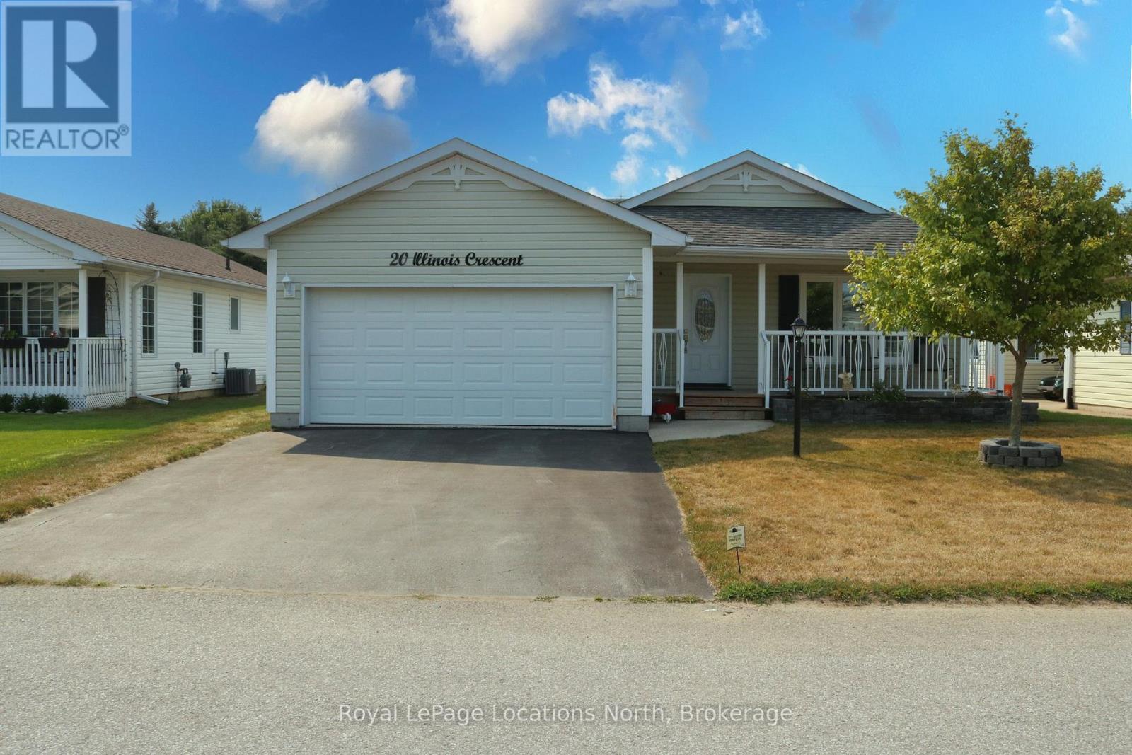 20 Illinois Cres, Wasaga Beach, ON L9Z 3A8