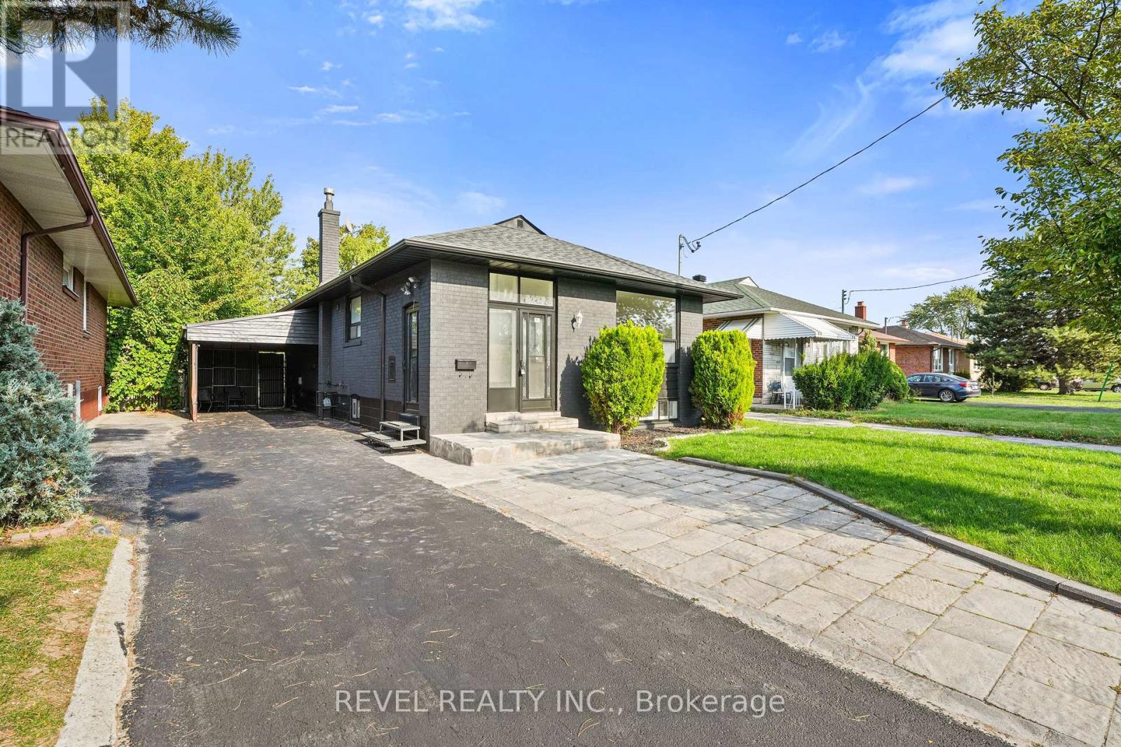 63 Crosland Dr, Toronto, ON M1R 4M9