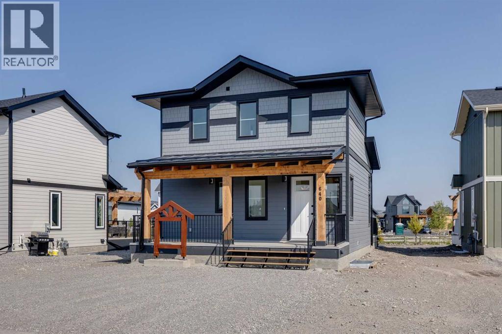 640 Cottageclub Bnd, Rural Rocky View County, AB T4C 1B1