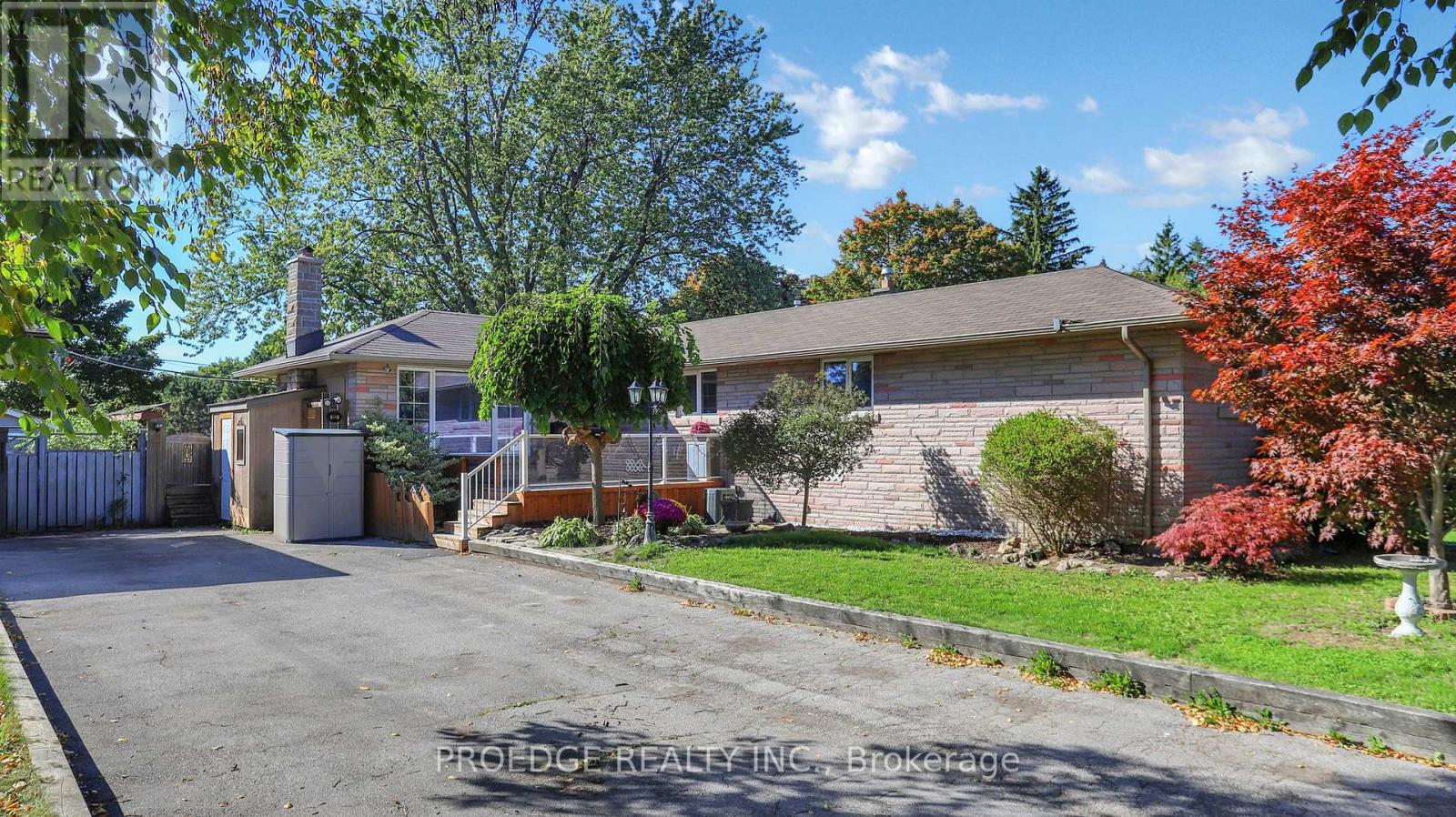 262 Randall Cres, Toronto, ON M1M 3K4