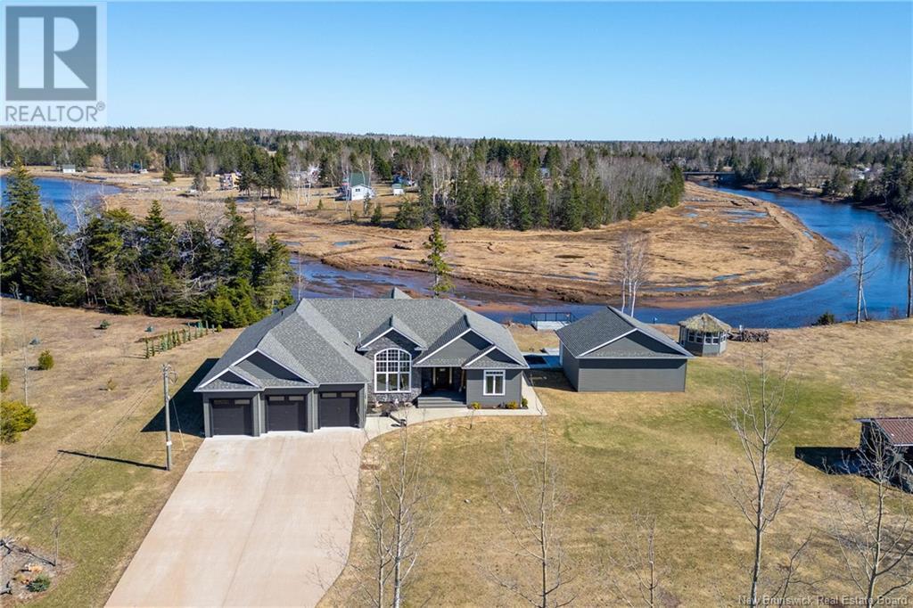 36 Davidson Loop, Baie Verte, NB E4M 0E6