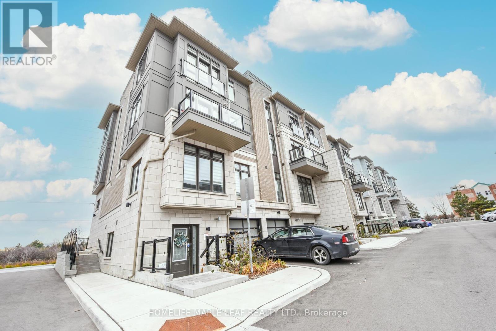 215 30 Halliford Pl, Brampton Bram East, ON L6P 4R1