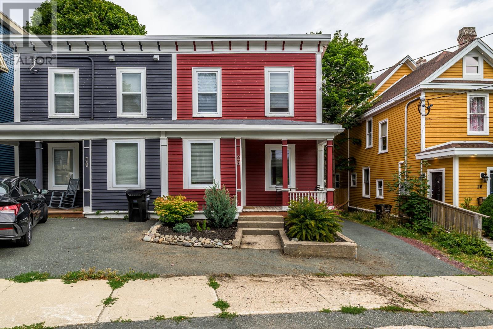28 Leslie St, St. John's, NL A1E 2V6