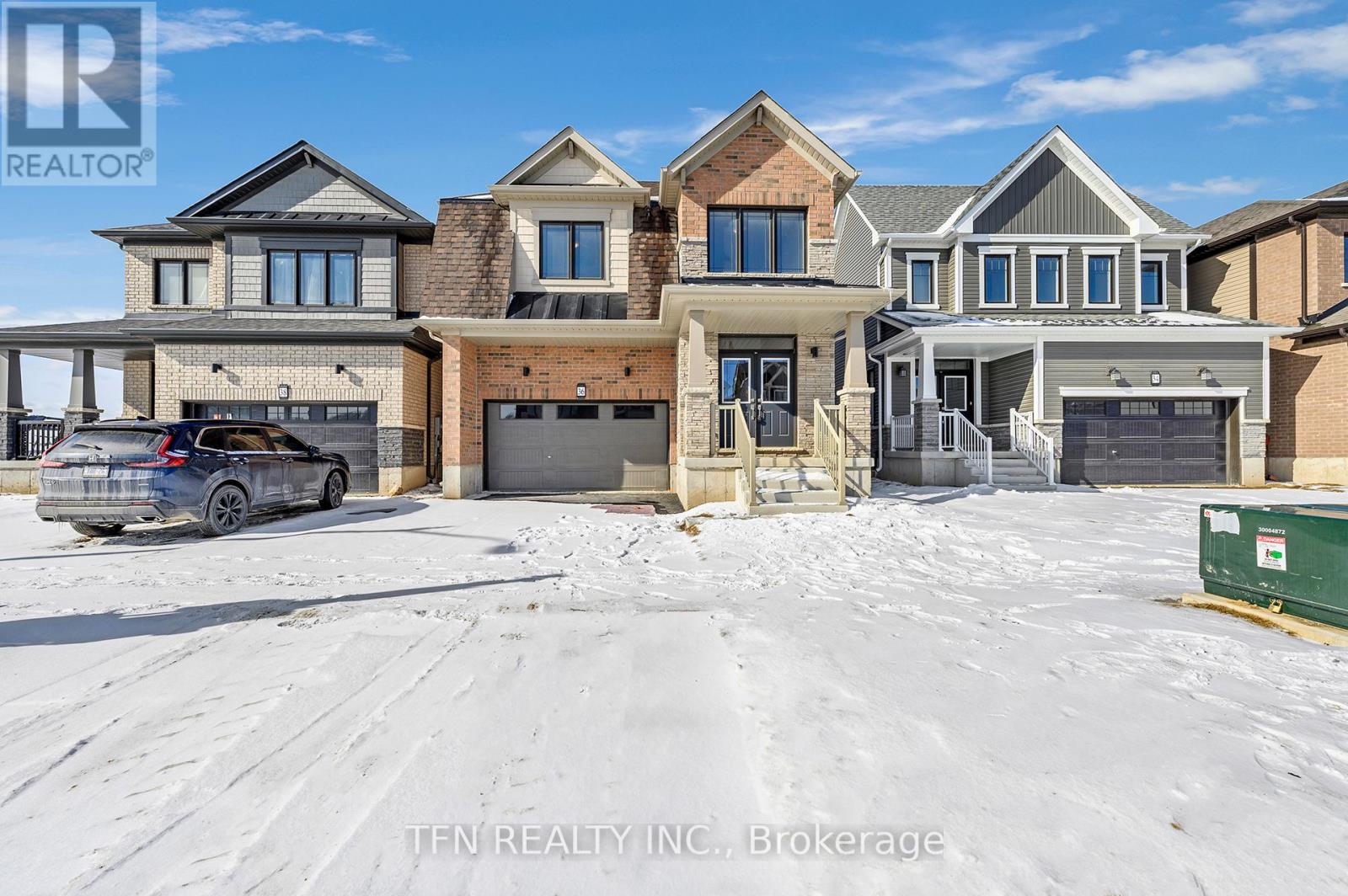 36 Stanley Ave, Haldimand, ON N3W 0J8