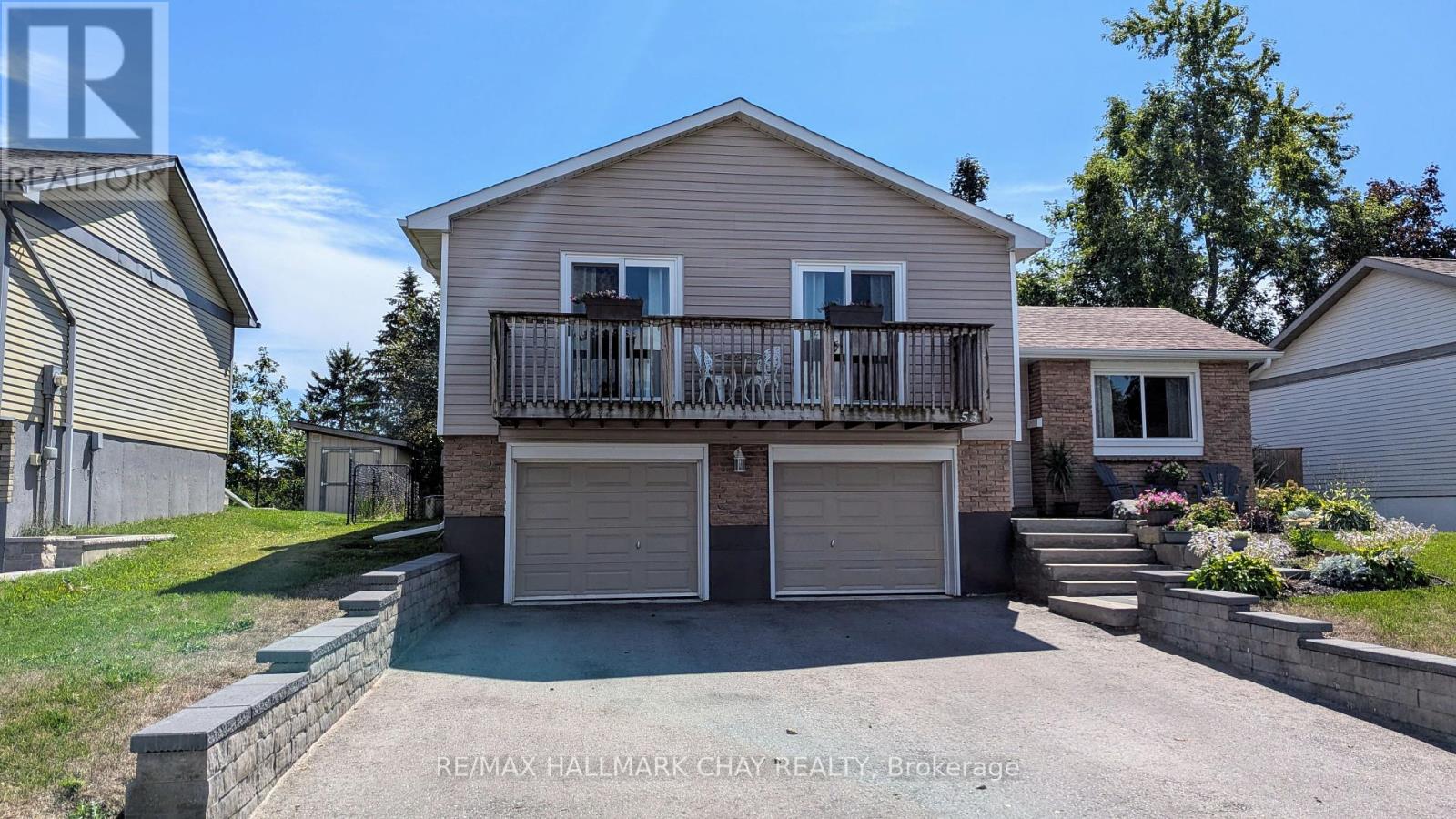 53 Heather St, Barrie, ON L4N 4M9