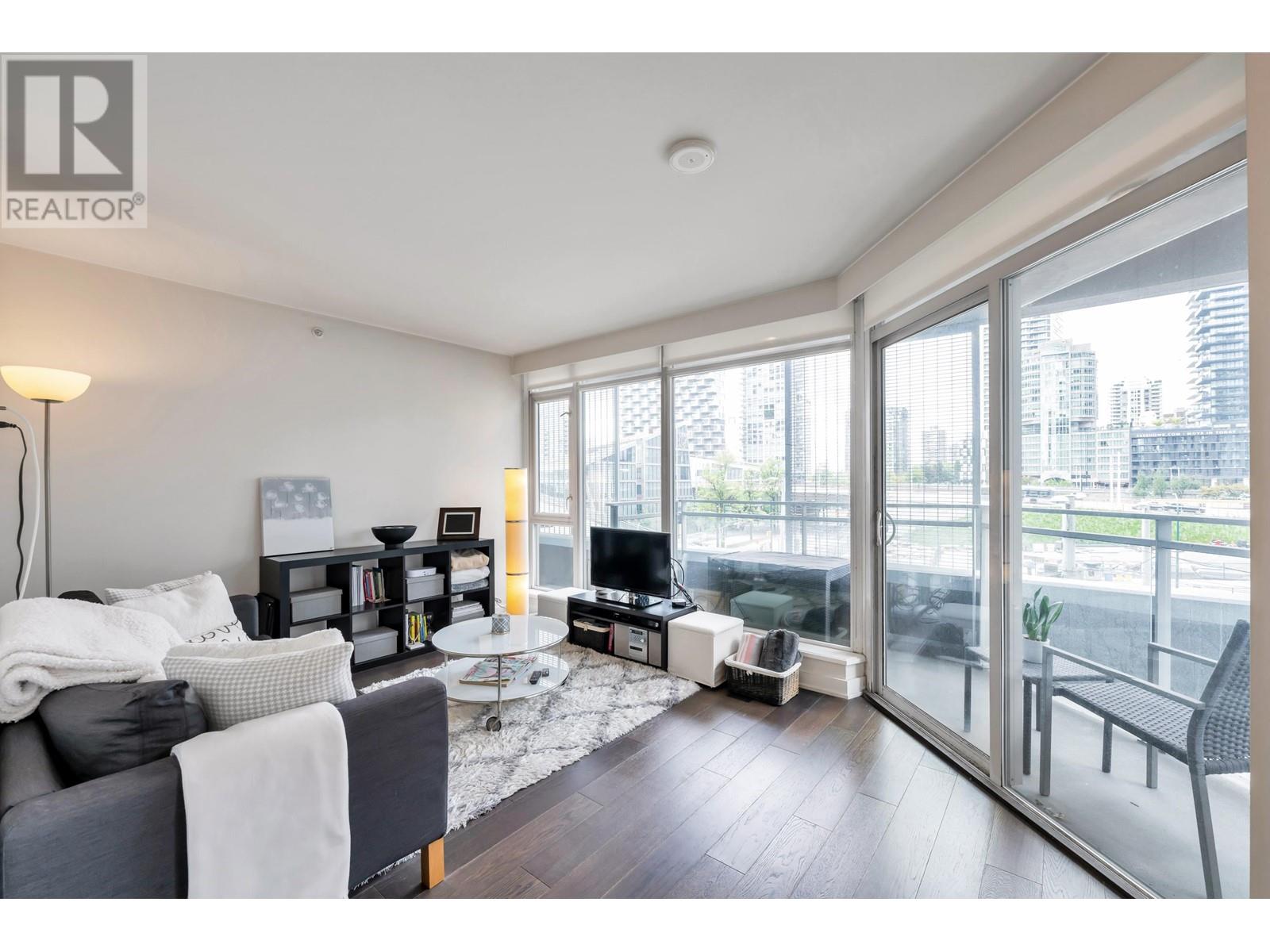 1372 Seymour Street Unit 607, Vancouver, BC V6B 0L1