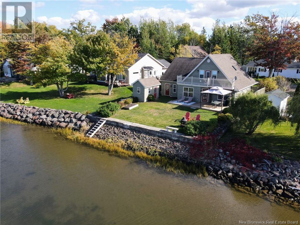 71 Evergreen Dr, Shediac, NB E4P 1R9