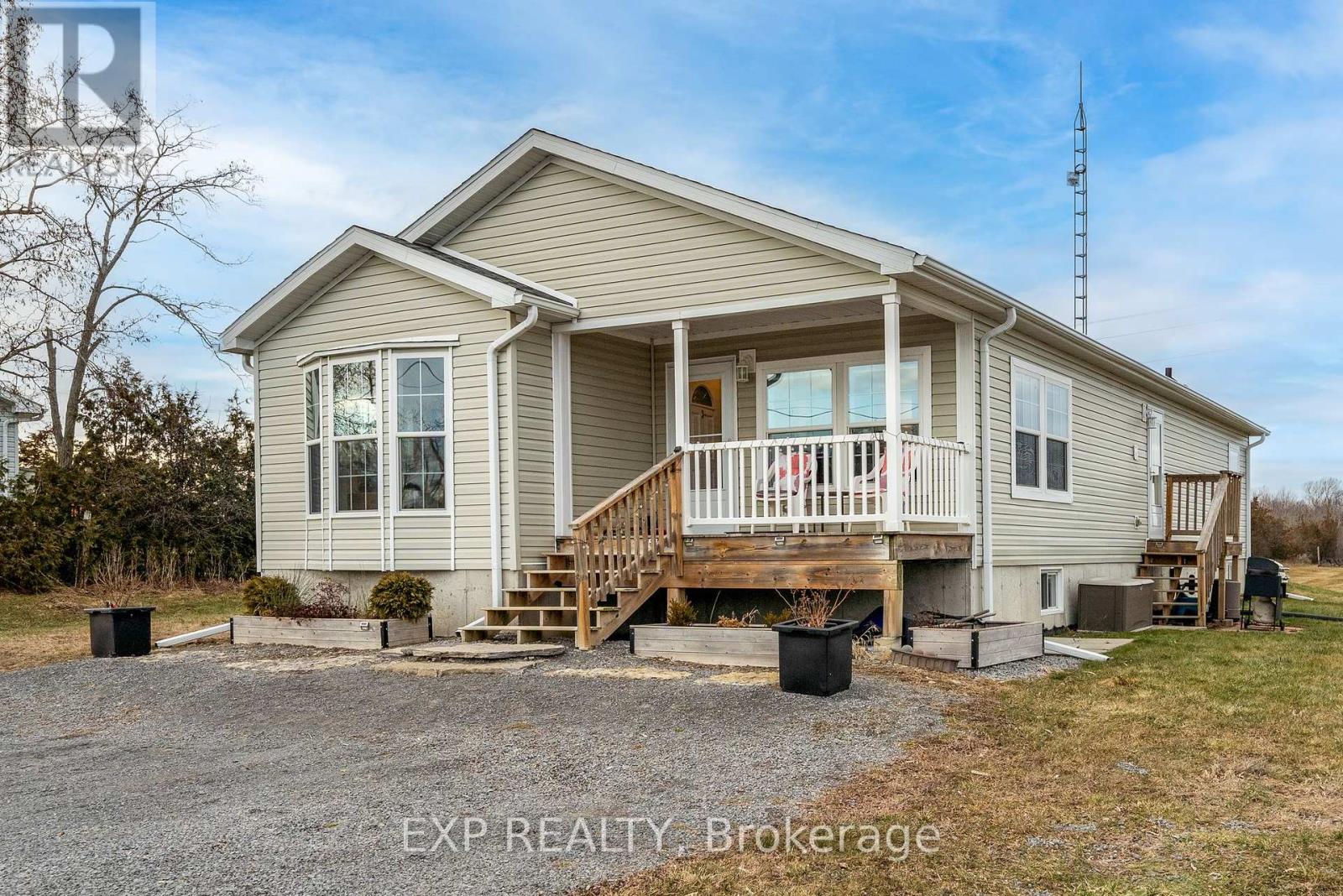 3589 County Road 8, Prince Edward County North Marysburg Ward, ON K0K 2T0