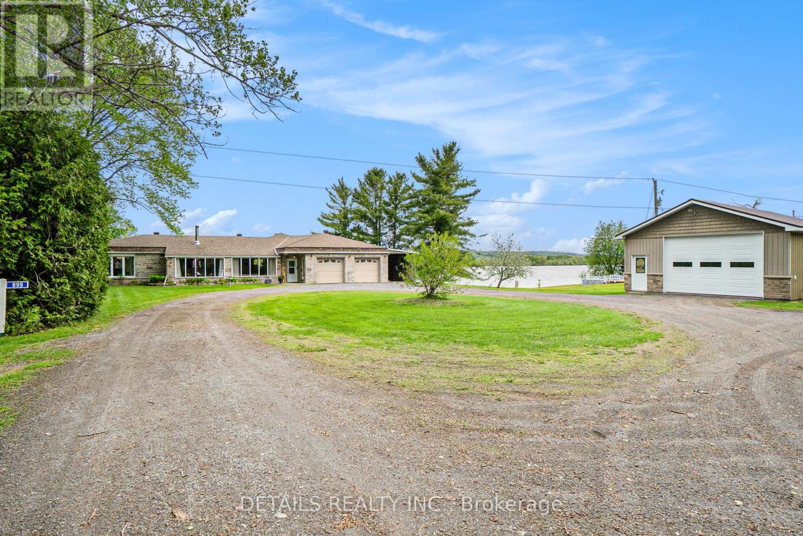 899 Concession 1 Rd, Alfred and Plantagenet, ON K0B 1L0