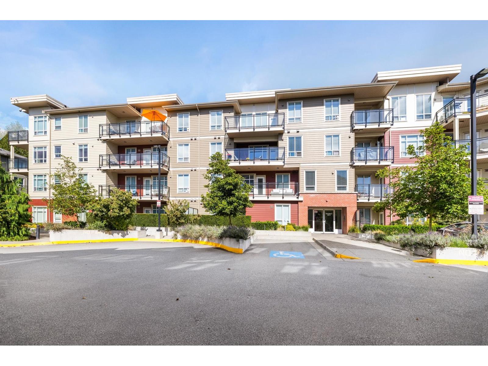 20211 66 Avenue #d203, Langley, BC V2Y 0L4