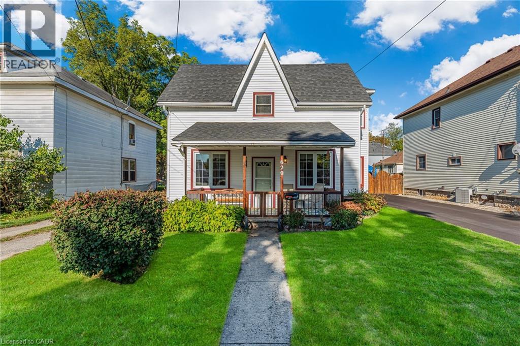 620 Cedar St, Dunnville, ON N1A 2J6