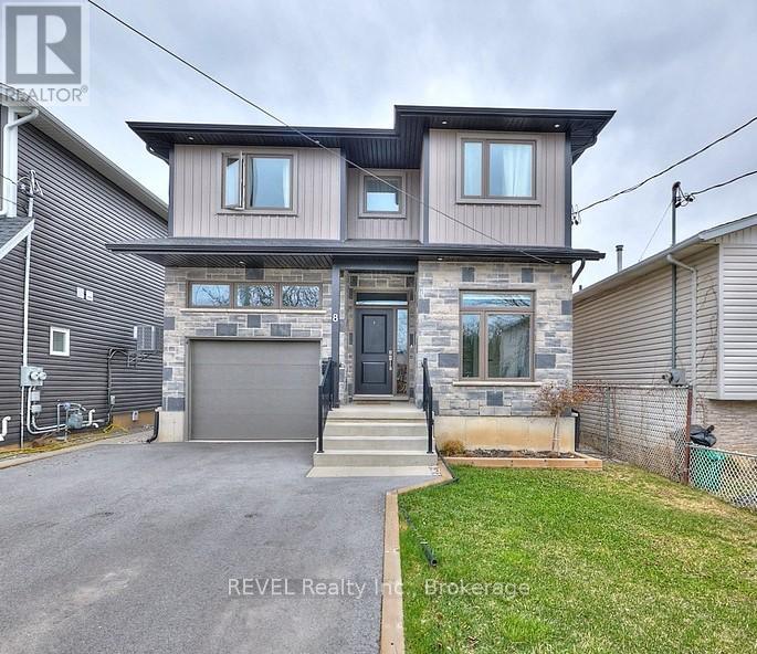 8 Nash St, St. Catharines Western Hill, ON L2S 1B5
