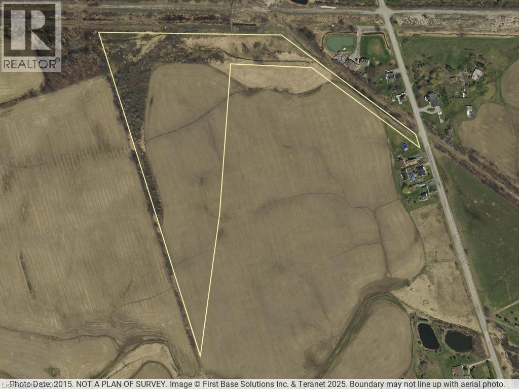 7 Junction Rd, Cayuga, ON N0A 1E0