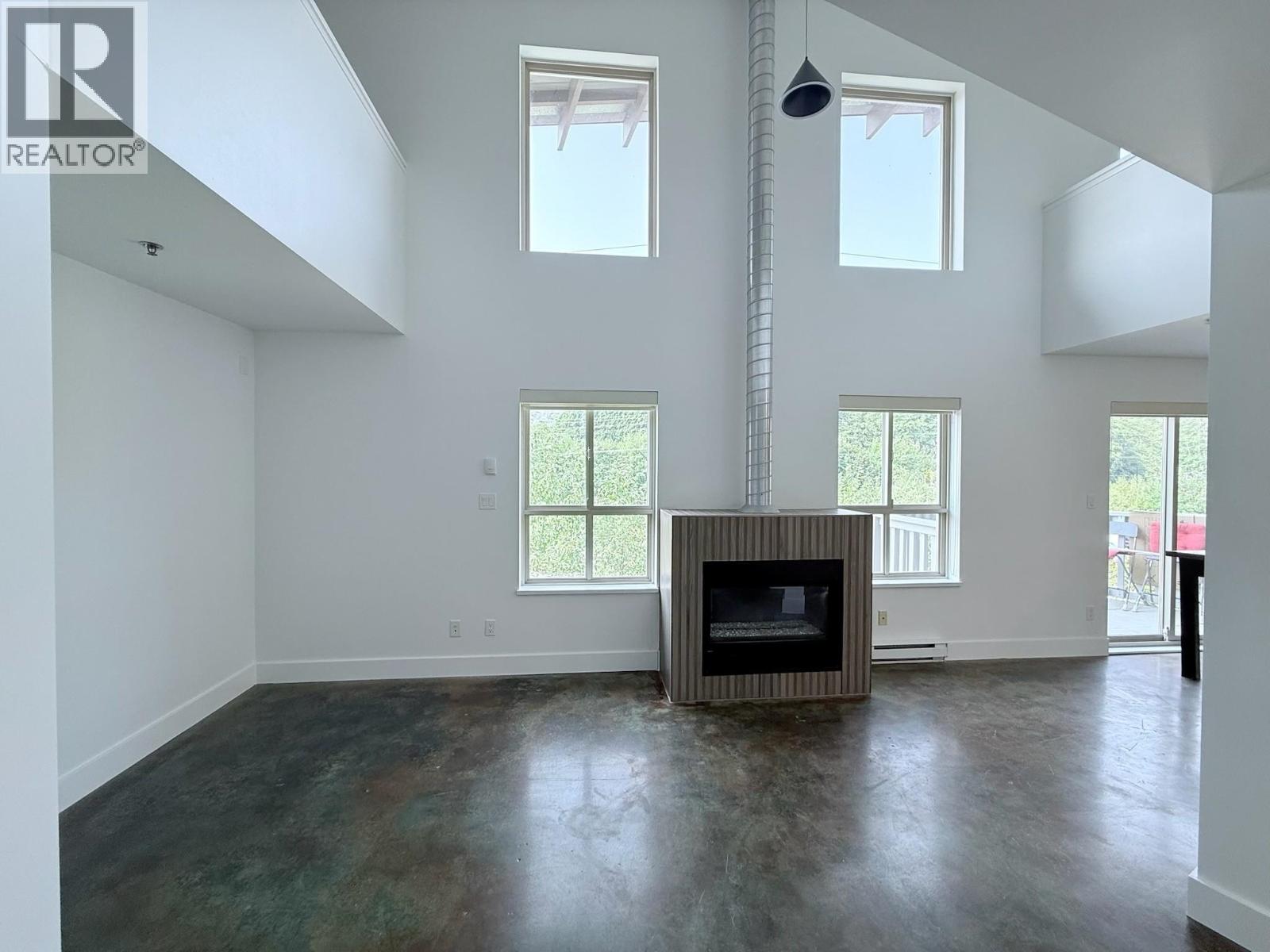 40775 Tantalus Road Unit 1, Squamish, BC V8B 0N2