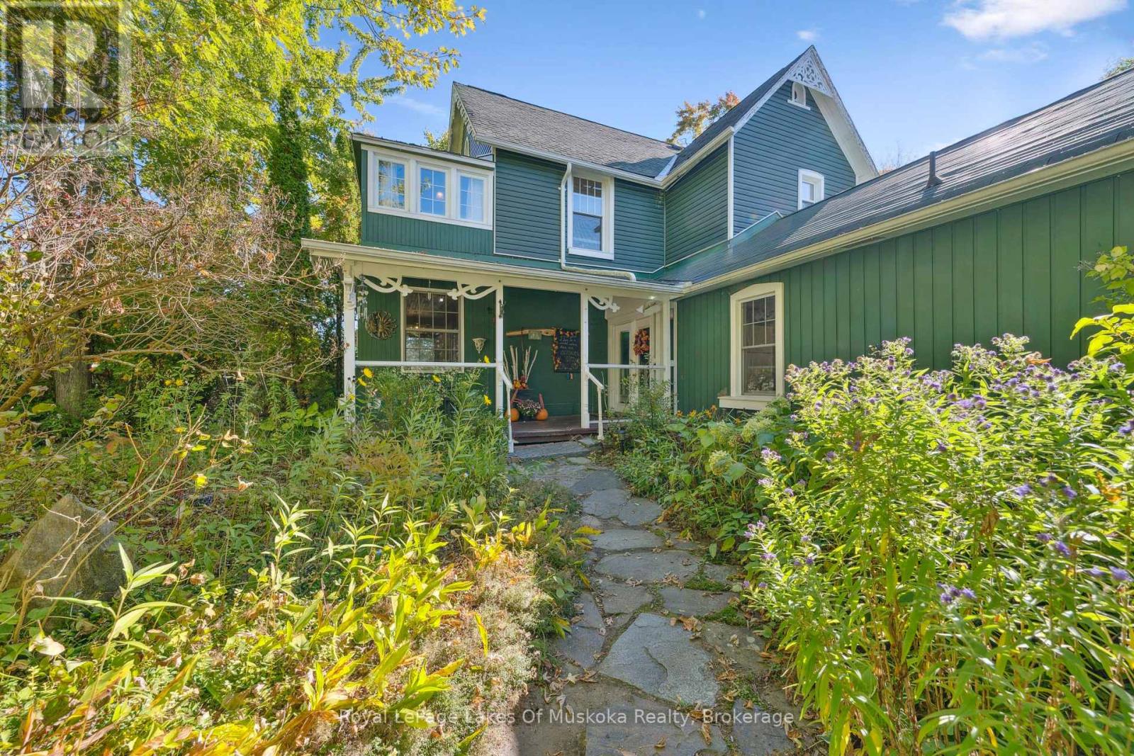 86 Quebec St, Bracebridge, ON P1L 2A4