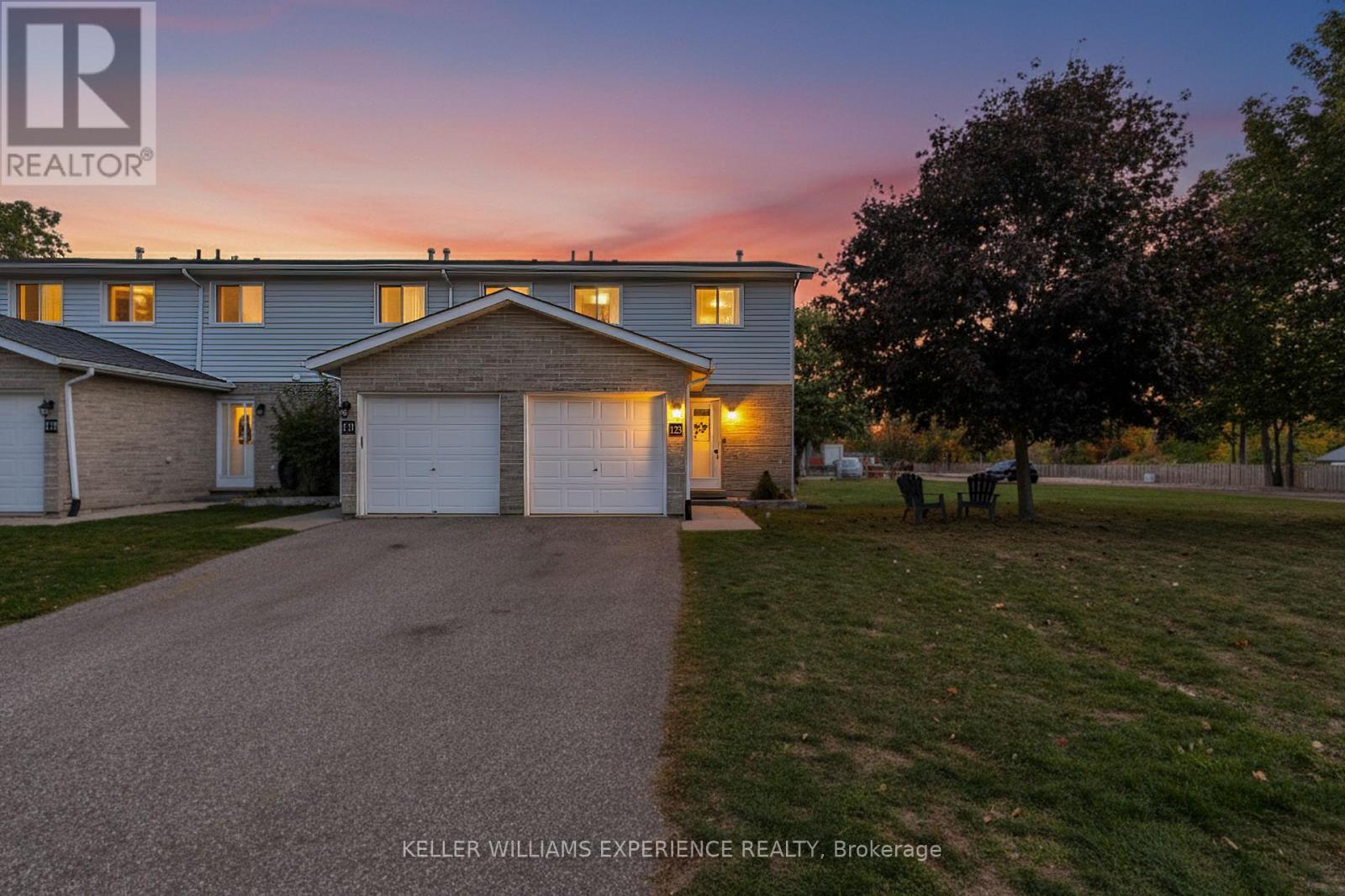 123 25 South St, Orillia, ON L3V 7M7