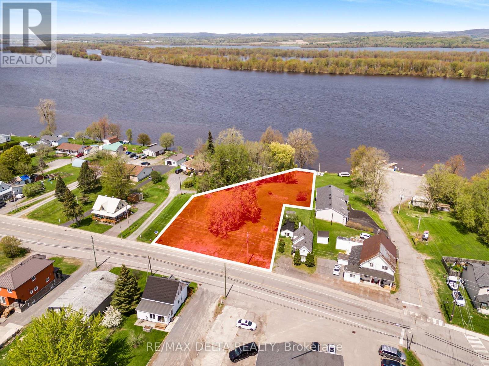 3211 Main St, Alfred and Plantagenet, ON K0B 1L0
