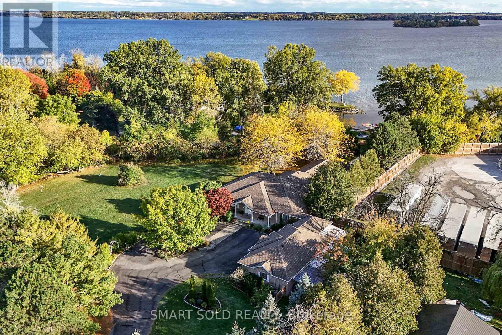 33 Carrying Place Rd, Quinte West, ON K8V 3E6