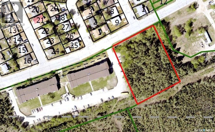 1615 Bedford Dr, La Ronge, SK S0J 1L0