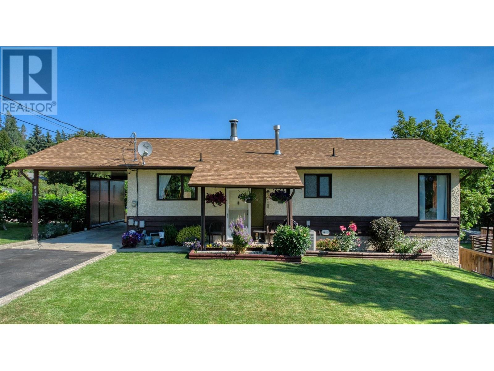 813 Cliff Ave, Enderby, BC V0E 1V0