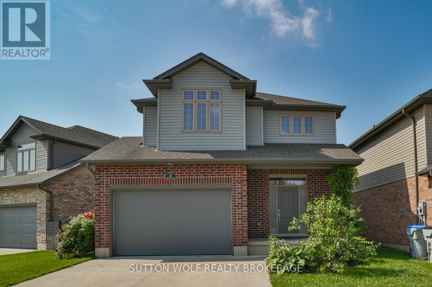 22 Queensway Dr, Strathroy-caradoc Se, ON N7G 4M3