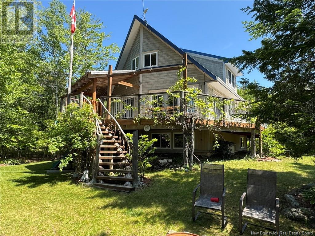 19 Delong Ln, Eel River Lake, NB E6H 0B5