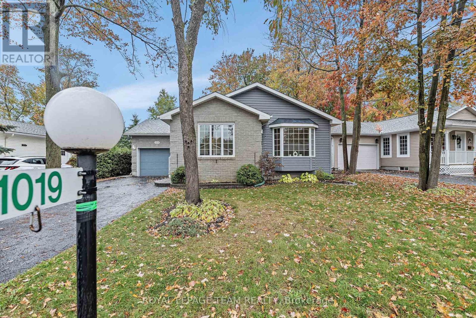 1019 Teena Colleen, Ottawa, ON K4P 1C7