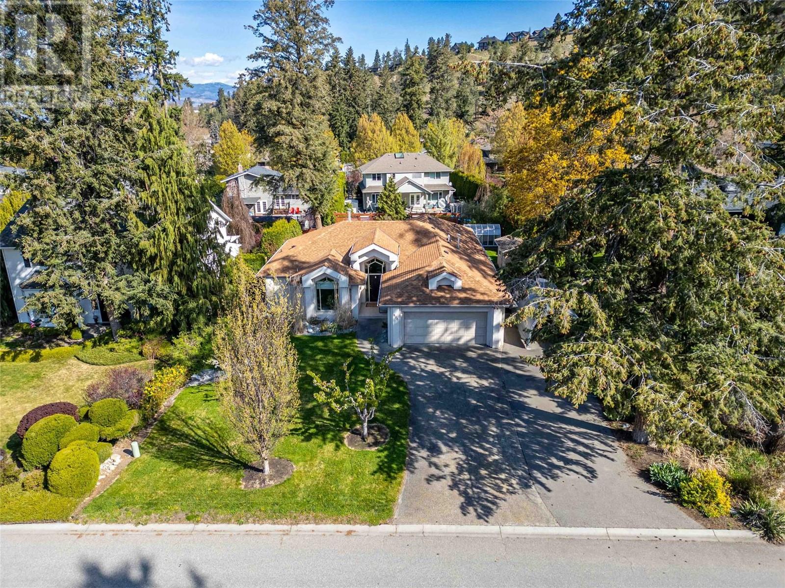 826 Bullock Rd, Kelowna, BC V1W 2C1