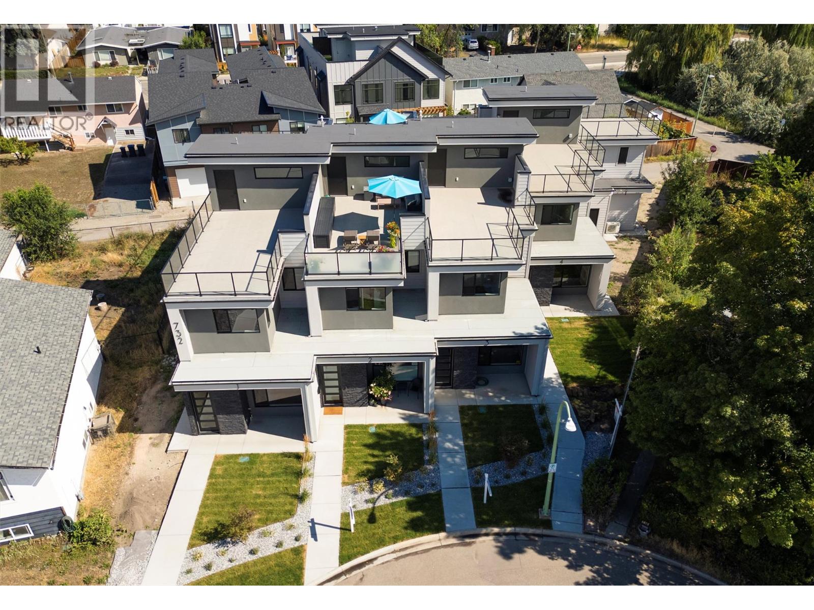 732 Coopland Crescent Unit 1, Kelowna, BC V1Y 2V1