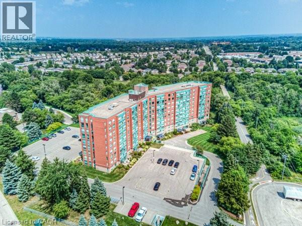 55 Blue Springs Drive Unit 512, Waterloo, ON N2J 4T3