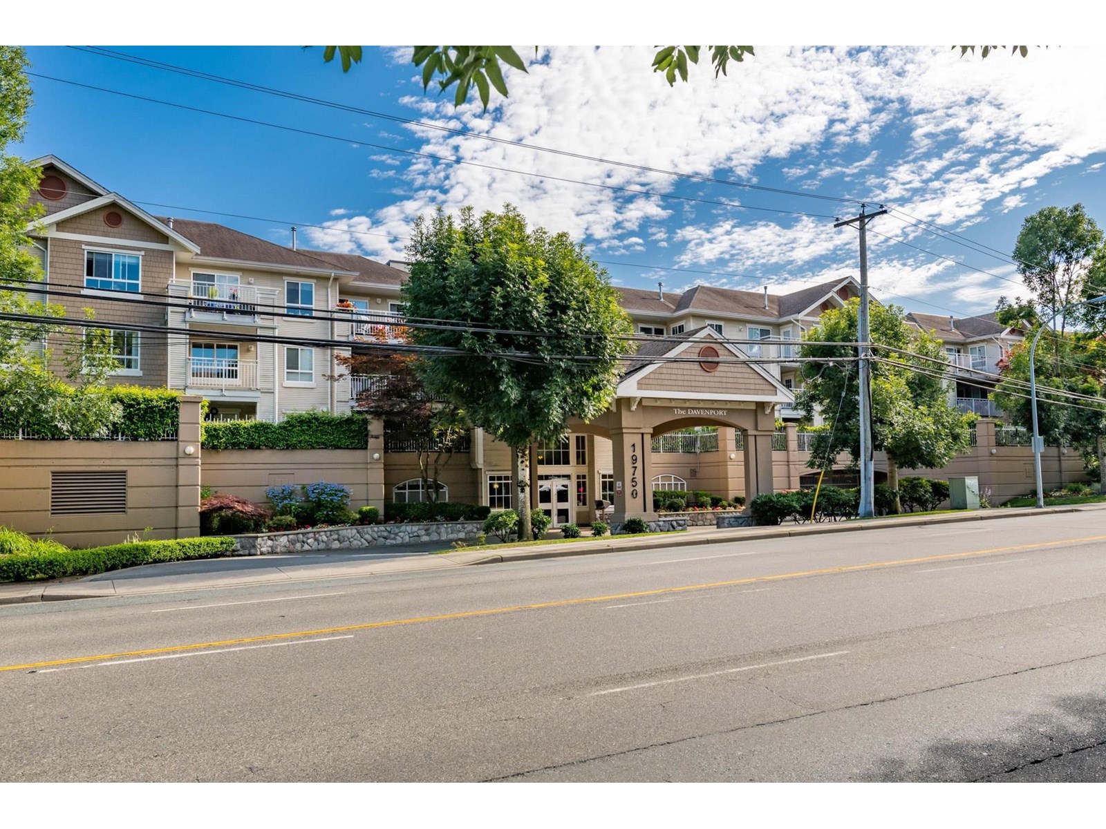 19750 64 Avenue Unit 105, Langley, BC V2Y 2T1