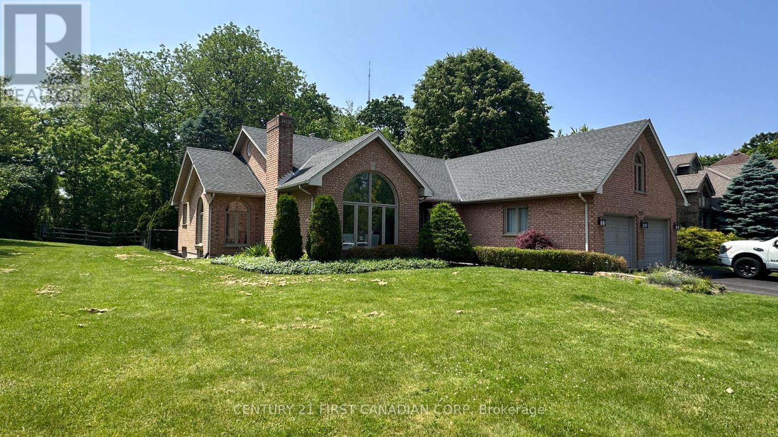 212 Timber Dr, London, ON N6K 4B6