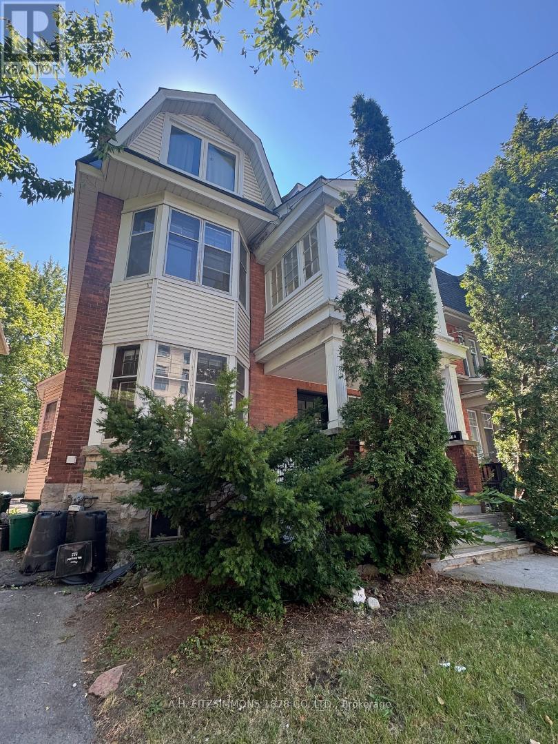 88 Fifth Ave, Ottawa, ON K1S 2M7